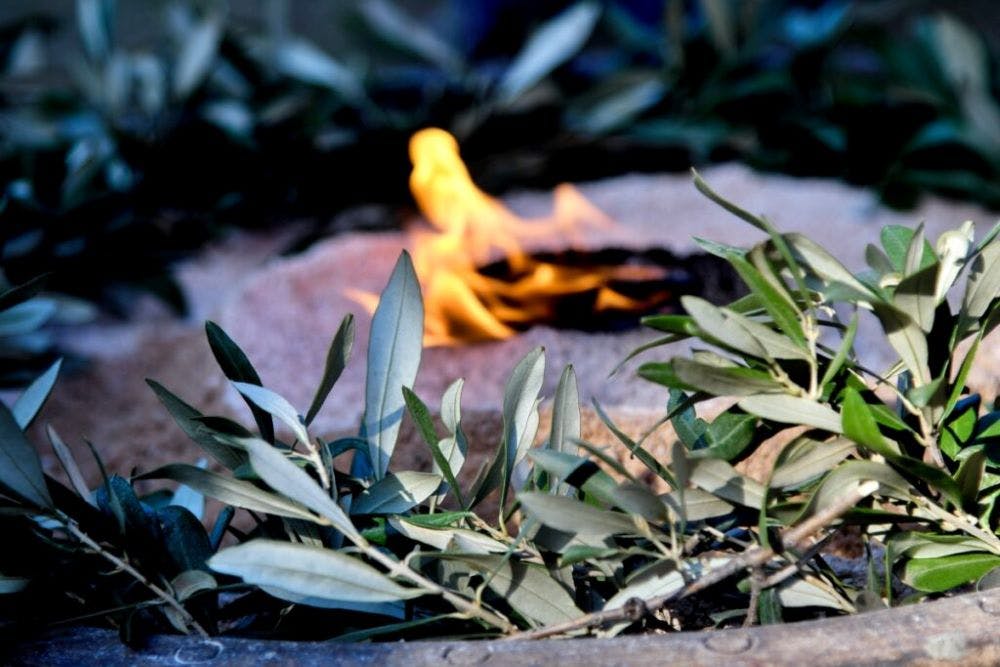 Εντυπωσιακό το μουσικοχορευτικό της τελετής έναρξης του 39ου Αυθεντικού Μαραθωνίου runbeat.gr